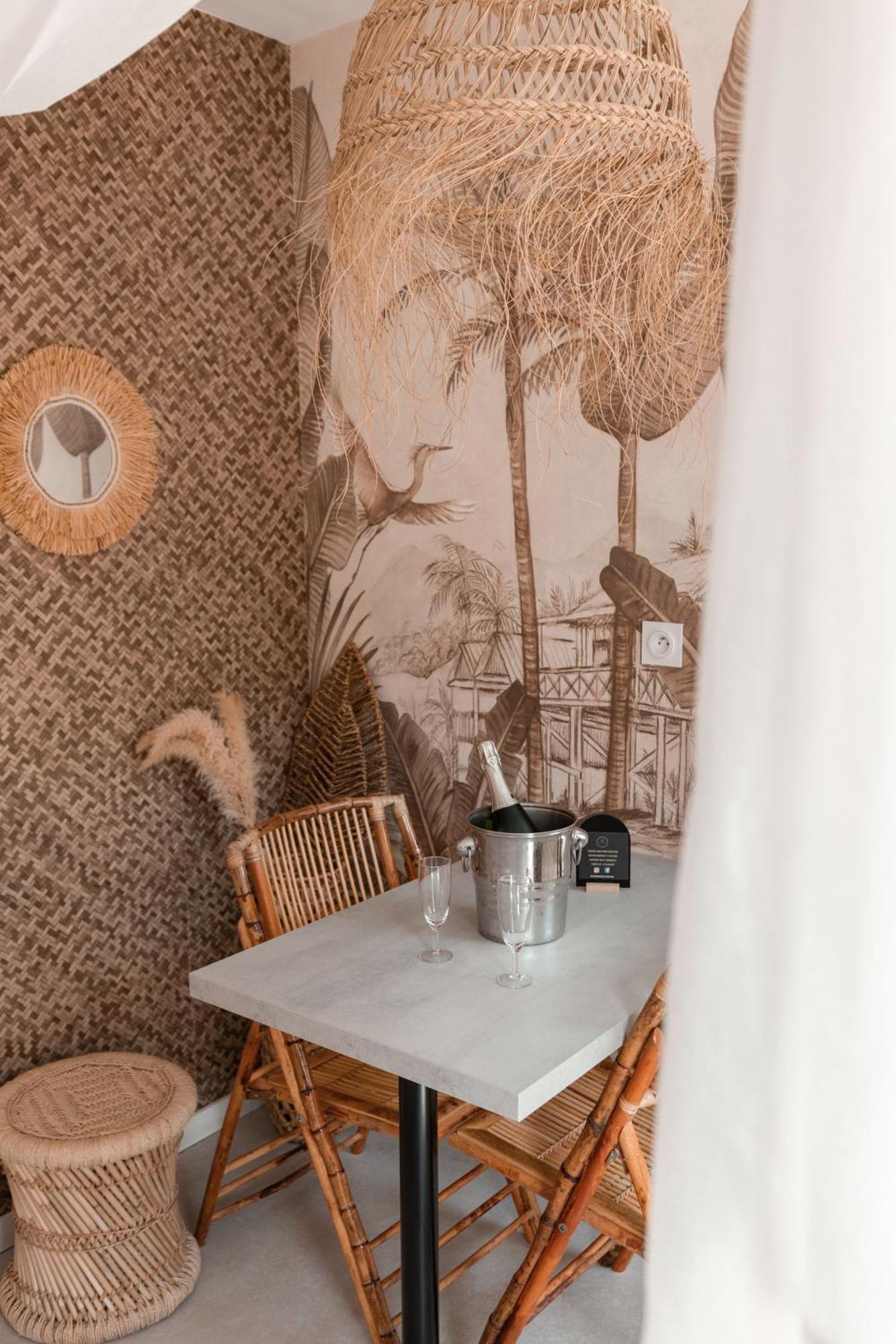 L'Experience Love Room Saint-Jean-Bonnefonds Exterior foto