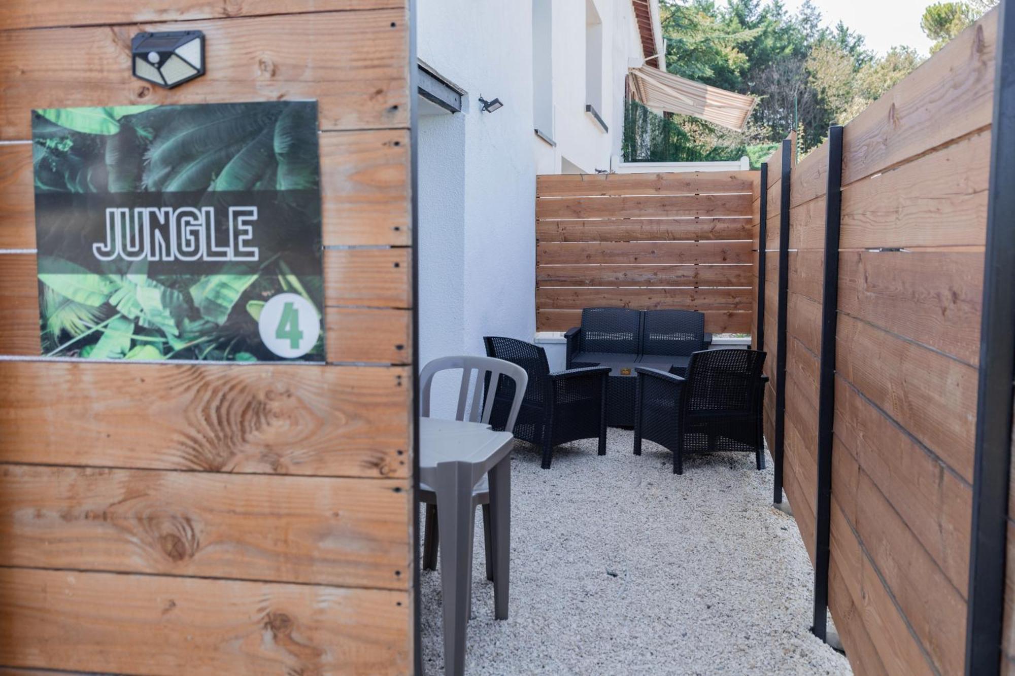 L'Experience Love Room Saint-Jean-Bonnefonds Exterior foto